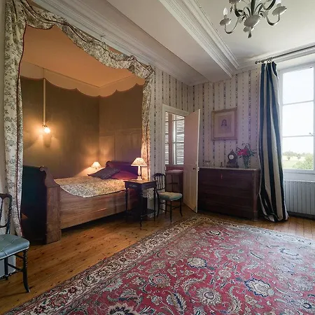 Le Rossay Гостевой дом Saint-Clement-de-la-Place